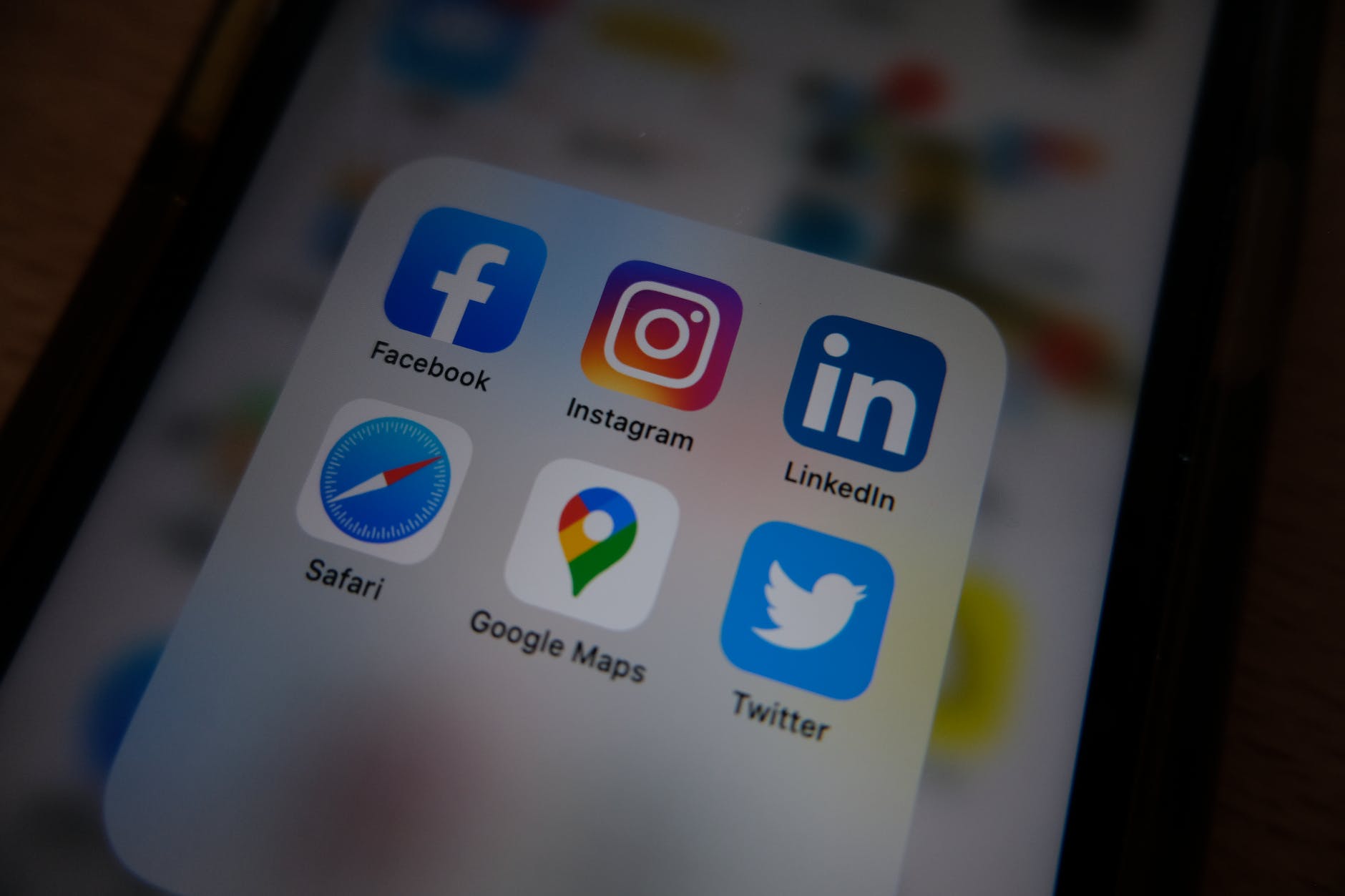 Gıda üretimi yapan firmalar için web sitesinde gıda güvenliği ve sertifika nasıl gösterilir?